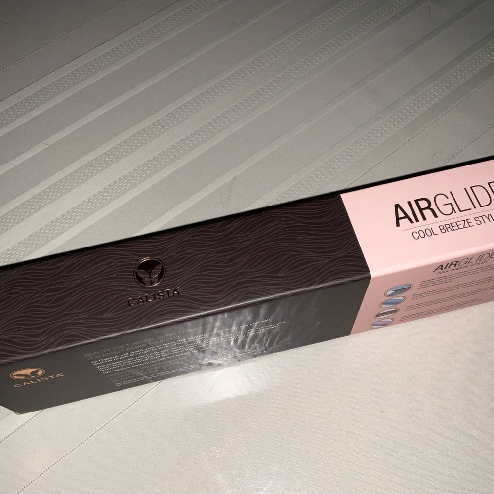 “New In Box” CALISTA 1” AirGlide Pro Cool Breeze Styler - Color “Blue Ombre” - Picture 8 of 12